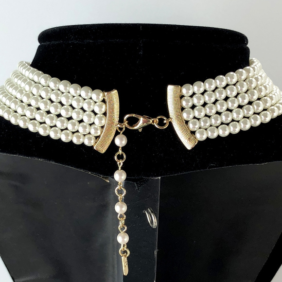 Audrey Hepburn Costume Accessories & Jewelry Set - Picture 7 of 8